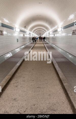 Alte Elbtunnel in Hamburg, Deutschland Stockfoto