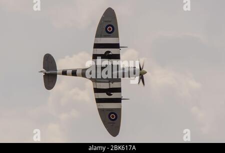 Spitfire Low View Stockfoto