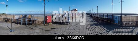 Der Pier in der Nebensaison, Skegness Stockfoto