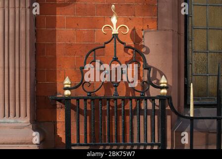 Architektur aus rotem Backstein viktorianisches Ornamental Klassische Tradition Cutlers Hall, 4 Warwick LN, London EC4M von Mr. T. Tayler Smith Stockfoto