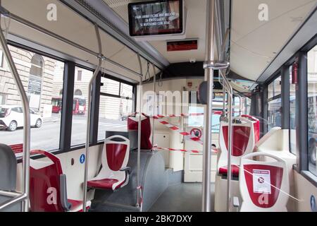 Roma, Italien. Mai 2020. Details der Busse am Endbahnhof der Via Paola in Rom (Foto: Matteo Nardone/Pacific Press) Quelle: Pacific Press Agency/Alamy Live News Stockfoto