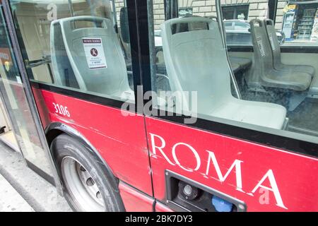 Roma, Italien. Mai 2020. Details der Busse am Endbahnhof der Via Paola in Rom (Foto: Matteo Nardone/Pacific Press) Quelle: Pacific Press Agency/Alamy Live News Stockfoto