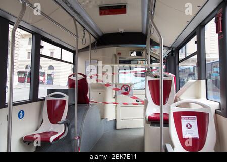 Roma, Italien. Mai 2020. Details der Busse am Endbahnhof der Via Paola in Rom (Foto: Matteo Nardone/Pacific Press) Quelle: Pacific Press Agency/Alamy Live News Stockfoto