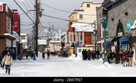 Haupttouristikstraße in Otaru, Hokkaido, Japan Stockfoto