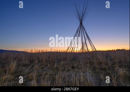 Tipis im Stoney Indian Reserve in Morley, Alberta, Kanada Stockfoto