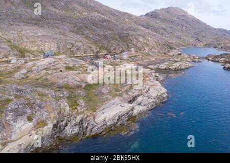 Luftaufnahme des verlassenen Fischerdorfes Assaqutaq, Sisimuit, Grönland Stockfoto