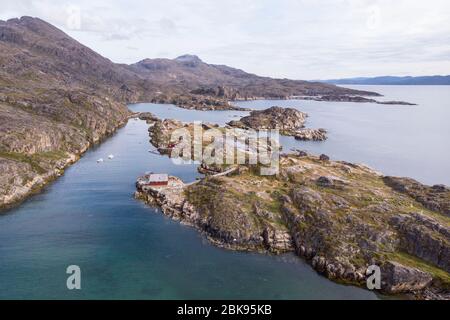 Luftaufnahme des verlassenen Fischerdorfes Assaqutaq, Sisimuit, Grönland Stockfoto