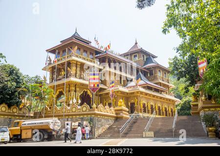Mahamevnawa Buddhistisches Kloster, Polgahawela, Sri Lanka. Stockfoto