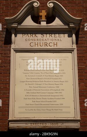 Boston, Massachusetts, USA-13. Juli 2018: Gedenktafel der Park Street Congregational Church. Stockfoto