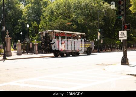 Boston, Massachusetts, US-13. Juli 2018:Boston Duck Tours Amphibienbus. Stockfoto