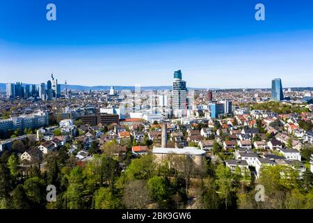 Luftaufnahme, Frankfurter Skyline, mit Henniger Tower, EZB, Commerzbank, Sachsenhausen, Hessen, Deutschland Stockfoto