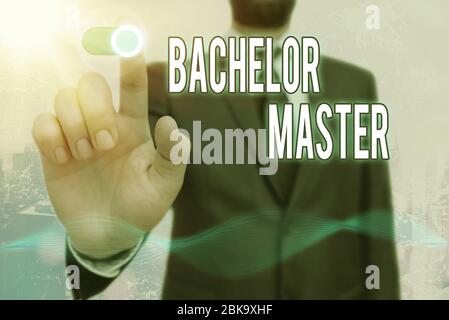 Konzeptionelle Handschrift zeigt Bachelor Master. Konzept Bedeutung ein fortgeschrittener Abschluss nach Bachelor s ist Abschluss Stockfoto