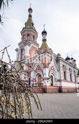 Die katholische orthodoxe Kathedrale im neurussischen Stil (Pokrovsky Sobor) in Grodno, Weißrussland. Stockfoto