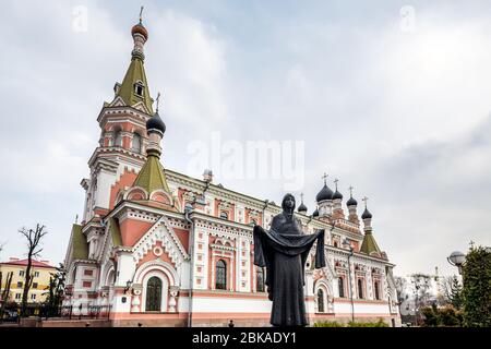 Die katholische orthodoxe Kathedrale im neurussischen Stil (Pokrovsky Sobor) in Grodno, Weißrussland. Stockfoto