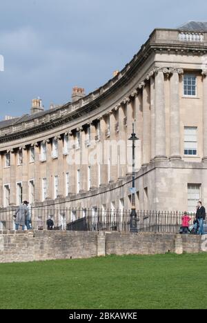 Badstein Reihenhäuser Georgische Architektur Terrassen The Royal Crescent, Bath, BA1 2LS Vereinigtes Königreich John Wood das jüngere Weltkulturerbe Stockfoto