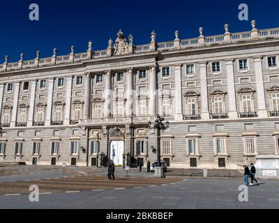 Fassade der Königspalast in Madrid, Spanien Stockfoto