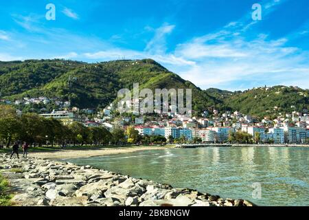 Boztepe, Ordu, Türkei - November 2019: Boztepe, schwarzes Meer und Haus von Ordu Stadt ist sehr beliebt und denkwürdigen Ort in Ordu, Türkei. Stockfoto