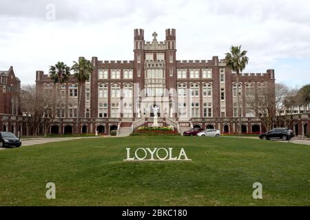 New Orleans, Louisiana, USA - 2020: Loyola University Main Campus, gelegen auf der St. Charles Avenue gegenüber vom Audubon Park. Stockfoto