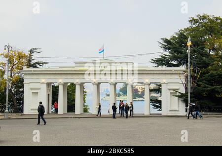 Sevastapol krim, Sevastapol ukraine, Sevastapol russland, russische Invasion, Sevastapol Blumenfest, Weiße Blume Wohltätigkeitsmesse, Weiße Blume Aktion Stockfoto