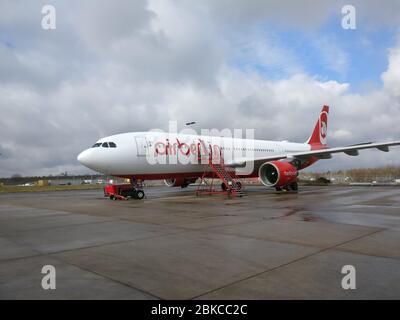 Air Berlin A330-200 am Flughafen London Gatwick Stockfoto