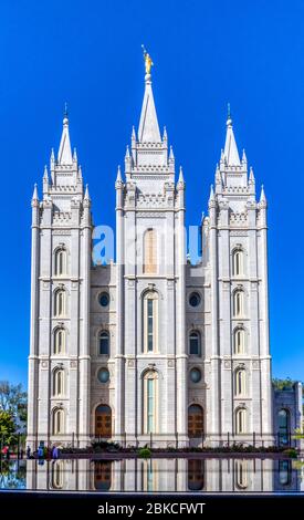 Salt Lake City LDS Tempel am Tempelplatz. Dieser Tempel brauchte 40 Jahre, um in den 1800er Jahren von der Kirche Jesu Christi der Heiligen der Letzten Tage zu bauen. Stockfoto