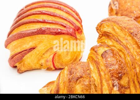 Französische Viennoiserie. Kunstwerke von einem Konditormeister Stockfoto