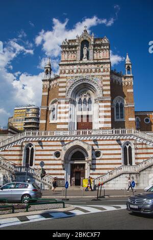 Rijeka, Kroatien - Juli 18 2018: Kapuzinerkirche der Muttergottes von Lourdes. Es ist eine der wichtigsten Touristenattraktionen der Stadt. Stockfoto