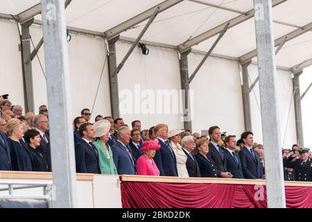 Am 5. Juni 2019 treffen Präsident Donald J. Trump und First Lady Melania Trump zusammen mit der britischen Königin Elizabeth II., dem Prinzen von Wales und anderen führenden Persönlichkeiten der Welt auf eine D-Day-Gedenkveranstaltung in Portsmouth, England. Stockfoto
