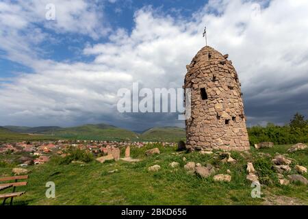 Millennium Aussichtsturm in Cserepfalu, Ungarn. Stockfoto