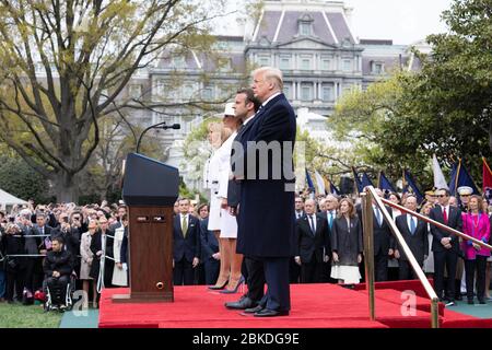 Die begrüßungszeremonie der Präsident von Frankreich und Frau Längestrich Der Staatsbesuch von Frankreich Stockfoto