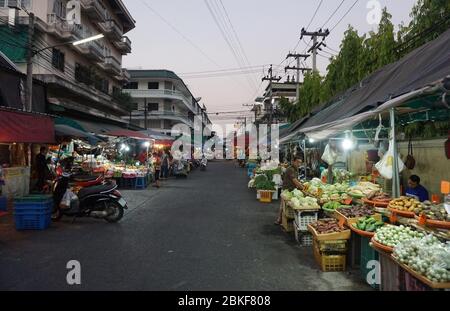 Chiang Mai, Thailand. 11. März, 2020. firo: 11.03.2020 Reisen, Tourismus, Tourismus, Asien, Land und Leute Thailand, ChiangMai, Aftermarkt, Nutzung weltweit Kredit: dpa/Alamy Live News Stockfoto