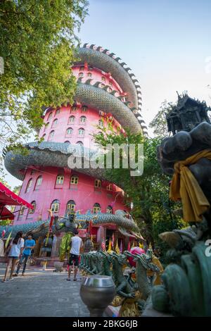 Wat Samphran Dragon Temple, Bangkok, Thailand, Südostasien, Asien Stockfoto