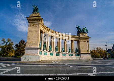 Heldenplatz (Hosok tere), Budapest, Mittelungarn, Ungarn Stockfoto