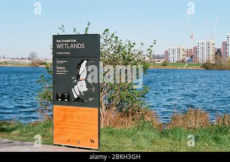 Eintritt zu Walthamstow Wetlands und Low Maynard Reservoir, Walthamstow, North London, Großbritannien Stockfoto