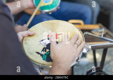 Samba ist Teil der Carioca Kultur und eines der traditionsreichsten Stadt samba Kreise in Rio de Janeiro Stockfoto