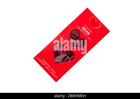 Box von M&S ICH könnte nicht leben ohne sie mit verschiedenen Früchten Geschmack Gelee Bonbons auf weißem Hintergrund - für Valentines Tag Stockfoto