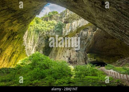 Bulgarien, Lovetch, Letnitsa, Devetaschka Höhle Stockfoto