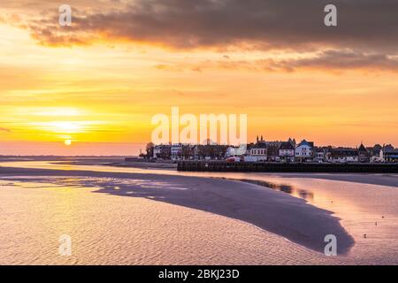 Frankreich, Somme (80), Baie de Somme, Le Crotoy, Sonnenuntergang Stockfoto