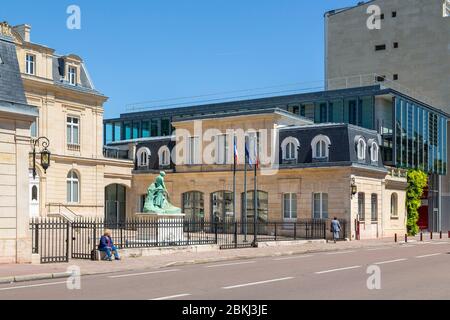 Frankreich, Hauts de seine, Sceaux, Rathaus, Rue Houdan Stockfoto