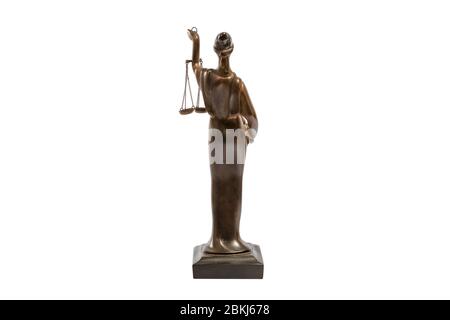Statue der Gerechtigkeit isoliert auf weißem Hintergrund Stockfoto