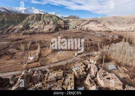 Indien, Jammu und Kaschmir, Ladakh, Basgo Gompa, erhöhte Aussicht auf das Tal, Höhe 3200 Meter Stockfoto