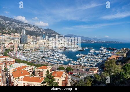 Fürstentum Monaco, Monaco, Blick von den Wällen der Altstadt über den Hafen von Herkules, die Condamine und das Viertel Monte-Carlo Stockfoto