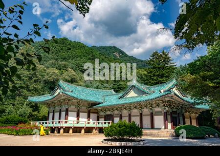 Nordkorea, Hyang San District, Pohyon bouddhist Tempel Stockfoto