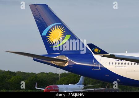 AIRBUS A330-300 VON RUANDAIR Stockfoto