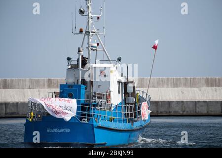 Sportfischereiboote protestieren in Gdynia, Polen. 30. April 2020 © Wojciech Strozyk / Alamy Stock Photo Stockfoto