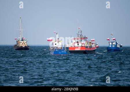 Sportfischereiboote protestieren in Gdynia, Polen. 30. April 2020 © Wojciech Strozyk / Alamy Stock Photo Stockfoto