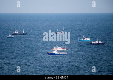 Sportfischereiboote protestieren in Gdynia, Polen. 30. April 2020 © Wojciech Strozyk / Alamy Stock Photo Stockfoto