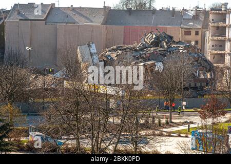 Sprengung eines Versicherungsgebäudes in Dortmund Stockfoto