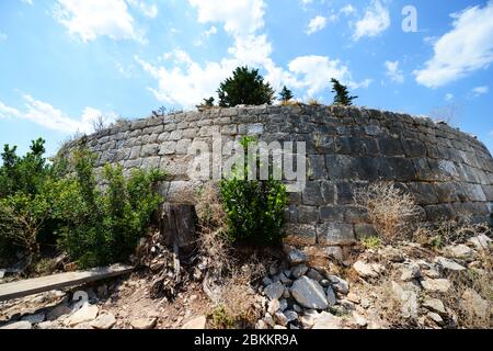 Die Fort Royal Ruins ist der höchste Punkt auf Lokrum Insel. Stockfoto