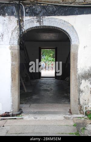 Gemeinsames Leben Gemeinschaft Lebensräume Höfe Häuser Hakka Wohndorf Stadt Stadthäuser in New Territories Hong Kong Stockfoto